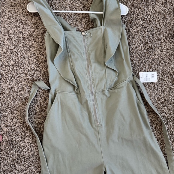 Nordstrom jumpsuit - Picture 2 of 3